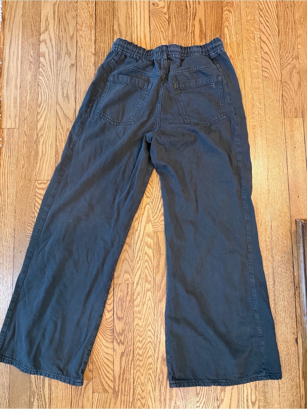 Anthropologie Women's Black and Grey Jeans - Picture 3 of 4